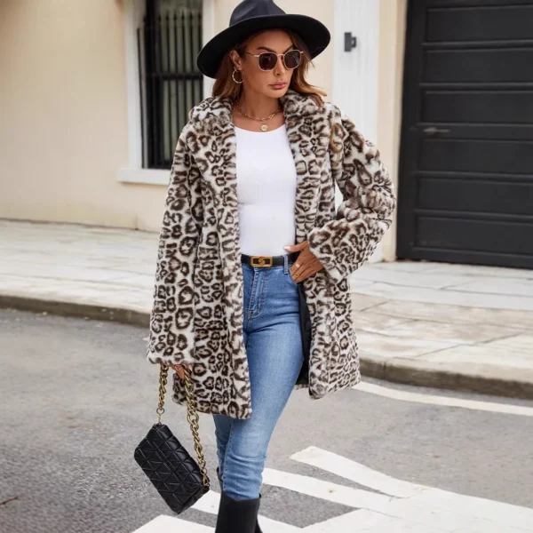 Manteau léopard femme – Fausse fourrure mi-longue chaude et élégante