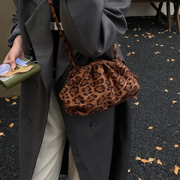 petit sac leopard retro
