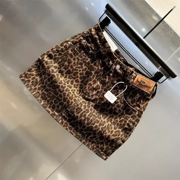 Mini jupe léopard femme en jean – taille haute sexy café denim