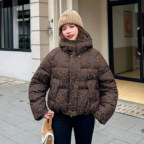 Doudoune courte léopard femme à capuche – Chaude et stylée