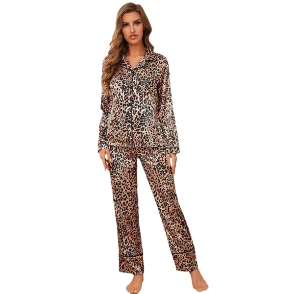 Pyjama leopard satin - manches longues
