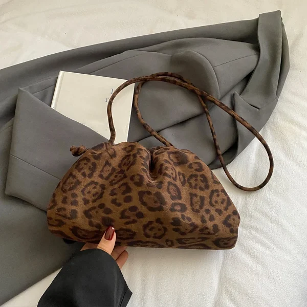 Petit sac léopard rétro – sac bandoulière froissé