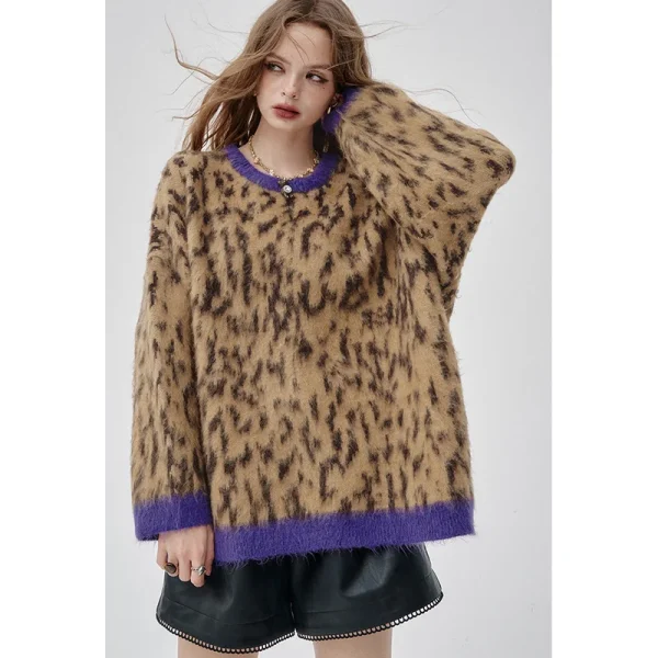 Pull léopard oversize col violet femme