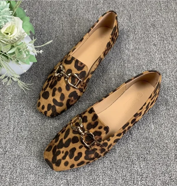 Mocassin léopard stylé