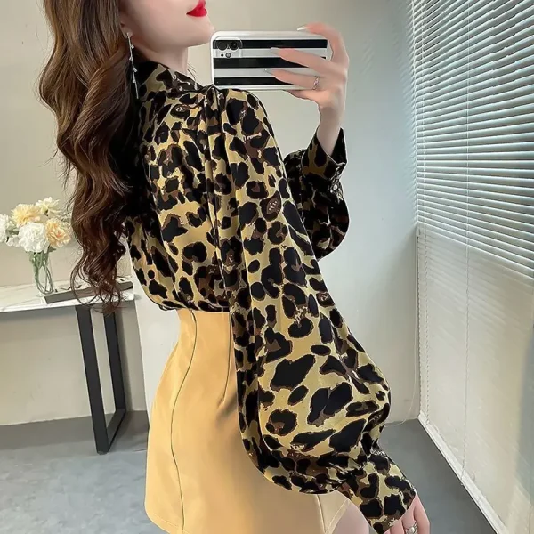 Chemise leopard chic Femme