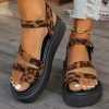 Sandales léopard femme – plateforme compensée