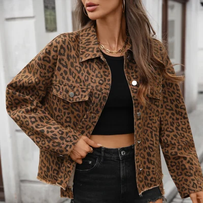 veste en jean leopard stylé
