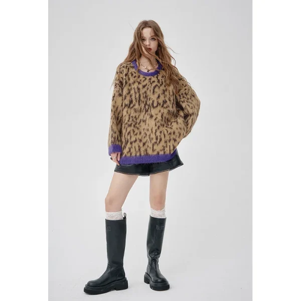 Pull léopard oversize col violet femme