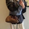 Petit sac léopard rétro – sac bandoulière froissé