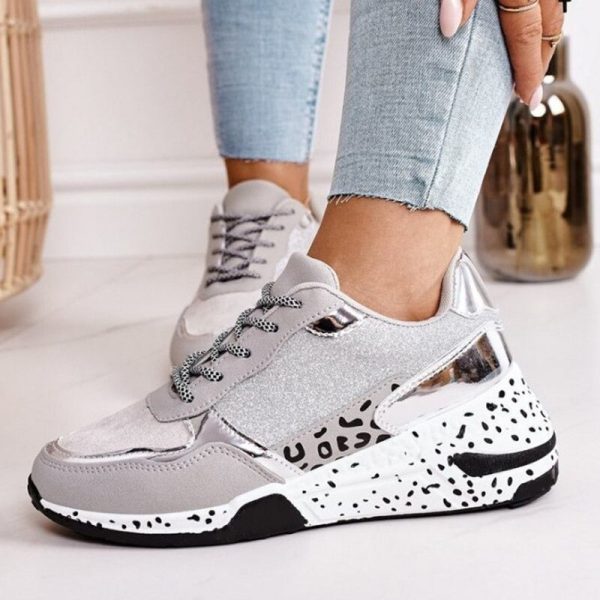 baskets leopard compensée femme beige