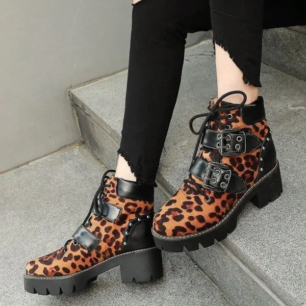 Bottines Léopard Semelles Crantées