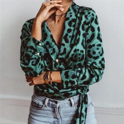 Chemisier Léopard Élégant Vert