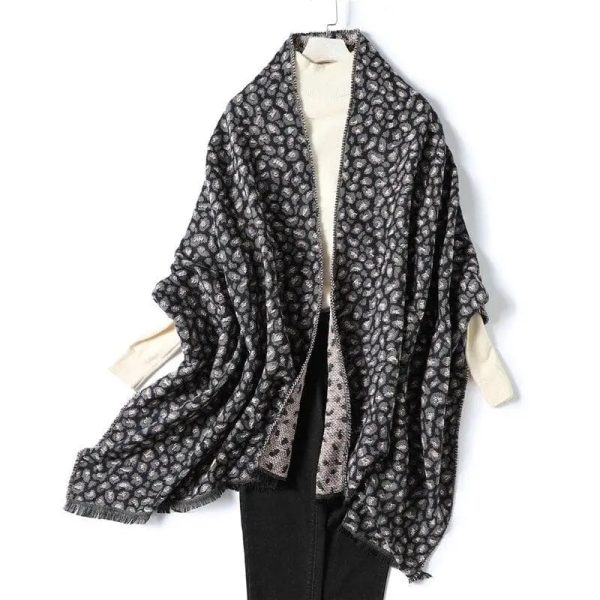 Écharpe Femme Motif Léopard Tendance Grise