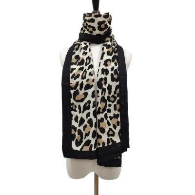 Écharpe Motif Léopard Blanche