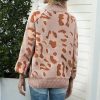 Pull Léopard Col Cheminé Beige