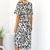 Robe Cache Cœur Léopard Mi Longue