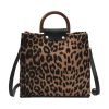 sac a main leopard porte bandouliere