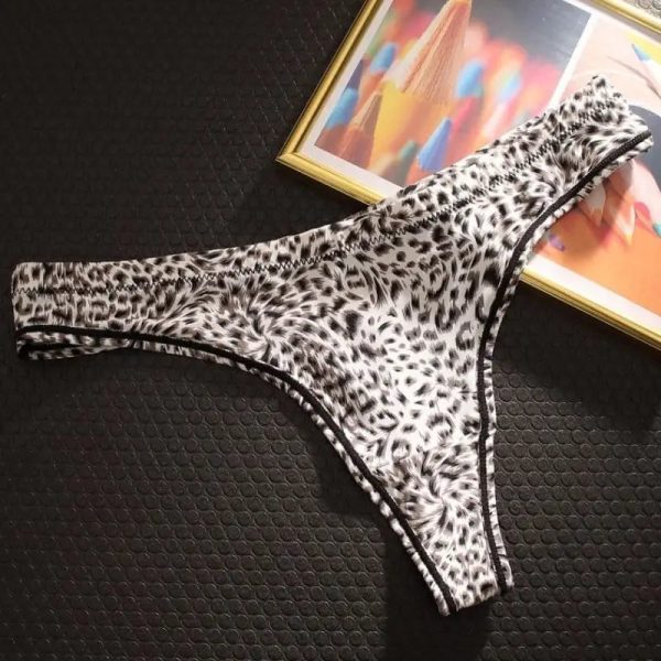 String Léopard Femme