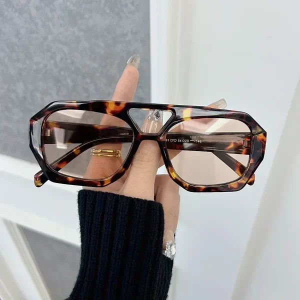 Lunette de Soleil Léopard  – Monture Carrée